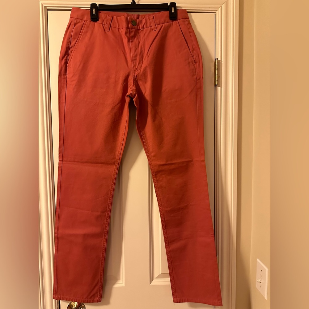 Brand new Bonobos slim tailored chinos in the color Papaya size 33x32